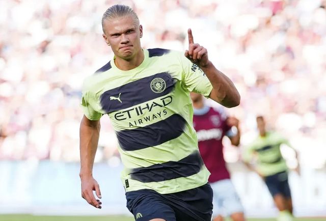 杜伦和康宁汉姆是近10年活塞首对同时砍30分两双的二人组（杜伦、康宁汉姆成活塞近10年首对同场30+两双组合）